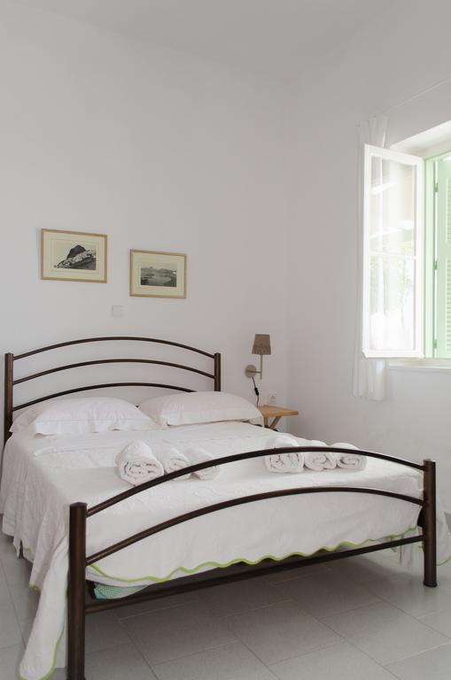 Georgias House Appartement Skyros Kamer foto