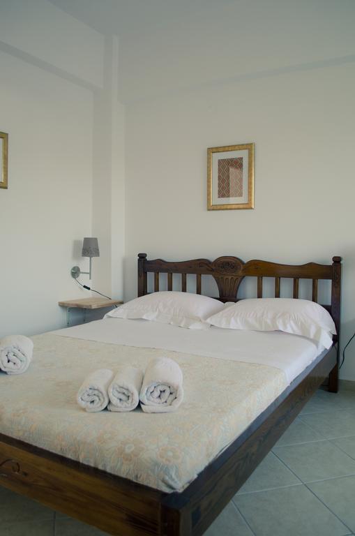 Georgias House Appartement Skyros Kamer foto